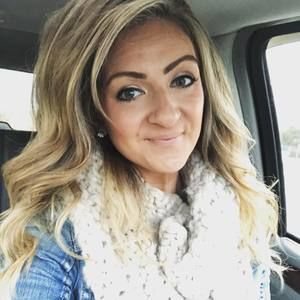 Meet your Posher, Laurissa